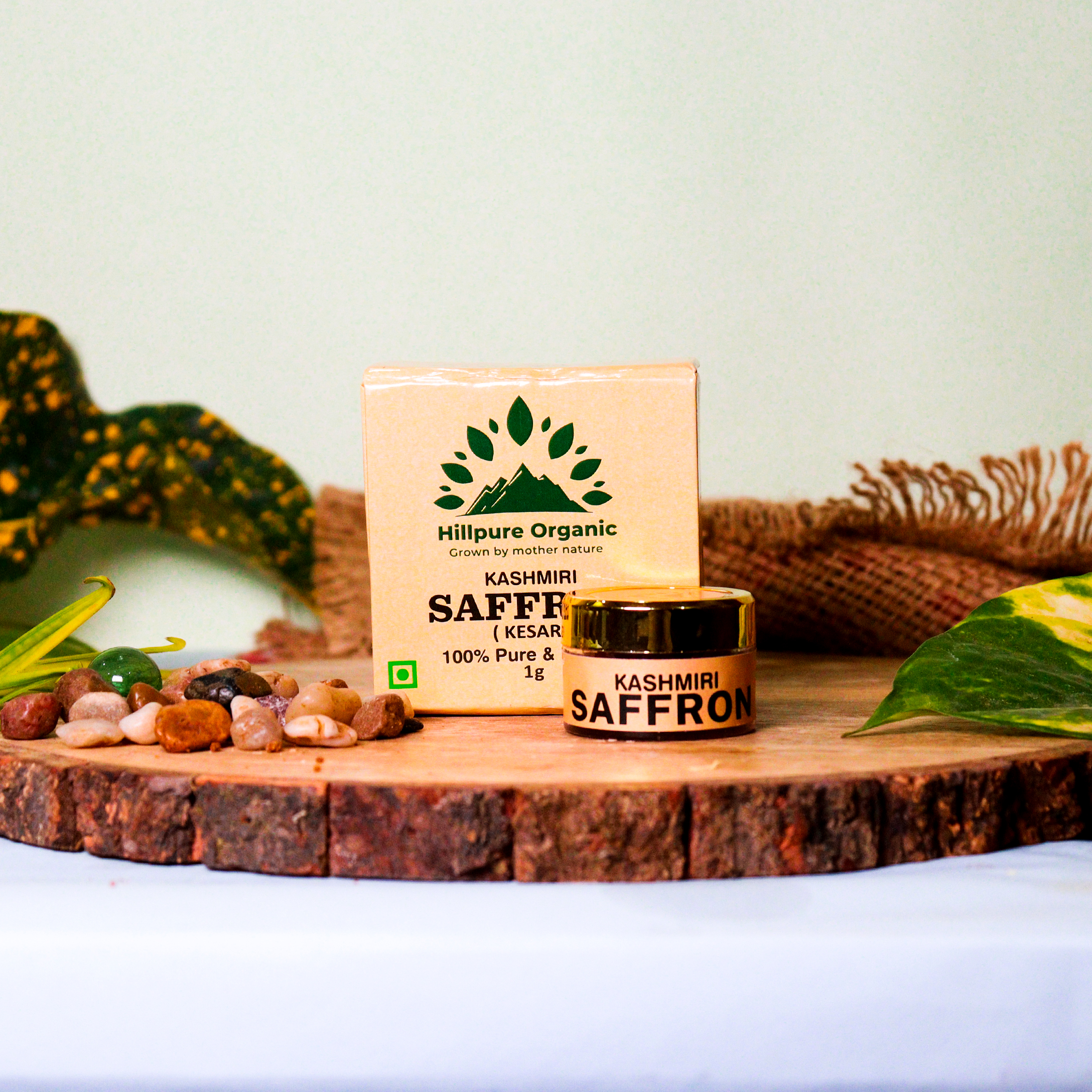 Hillpure Organic Kashmiri Saffron | Keshar | Lab Tested Certified Grade A+ (1gram) - Image 2